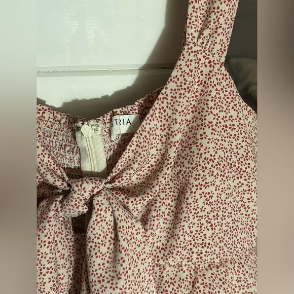 Floral Ruffle Dress - Picture 2 of 3